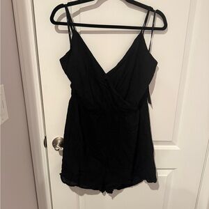 Lulu's Black Sleeveless V-Neck Romper